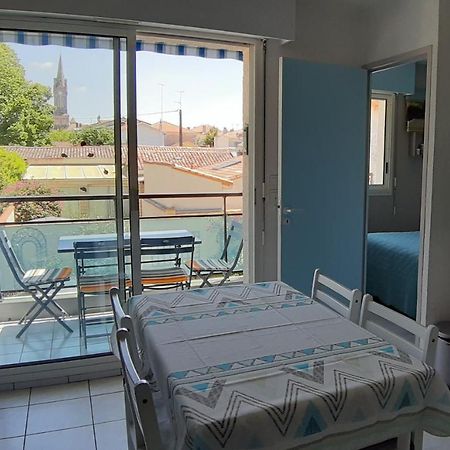 Appartement 2 Min A Pied De La Mer Et Du Centre Ville Saint-Georges-de-Didonne Exteriör bild